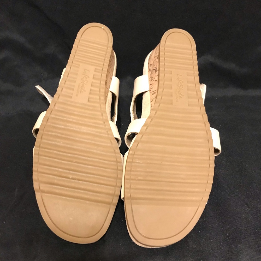 NWOT Life Stride Women's Wedge Sandals - Picture 7 of 7